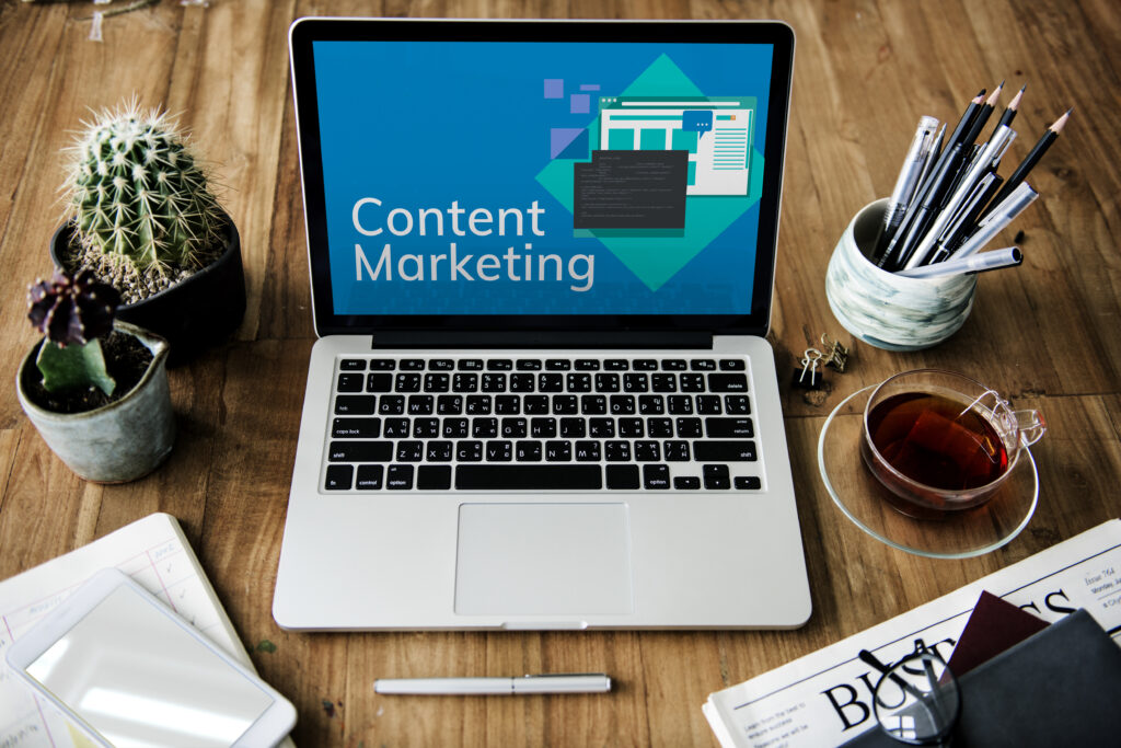 content marketing strategist image